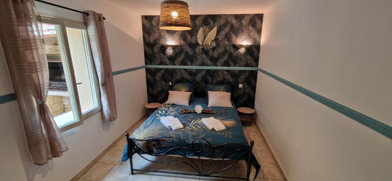 Villa Les Jardins De Raiatea 萨尔拉拉卡内达 外观 照片