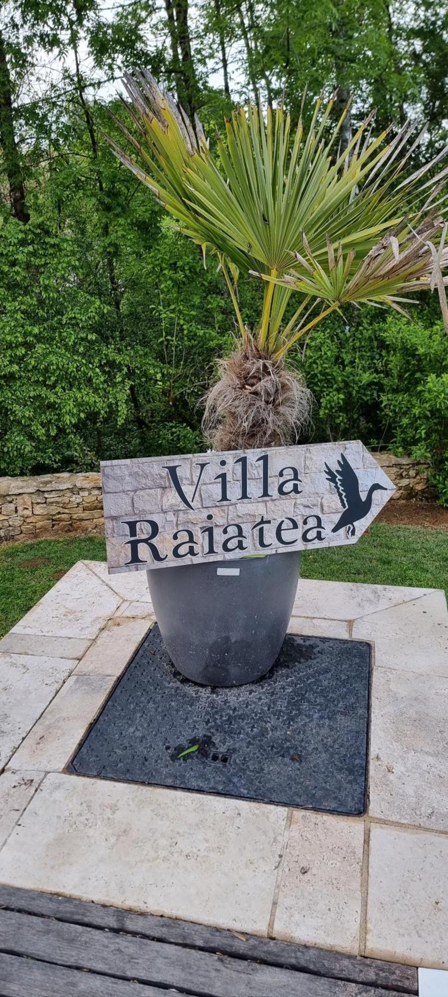 Villa Les Jardins De Raiatea 萨尔拉拉卡内达 外观 照片